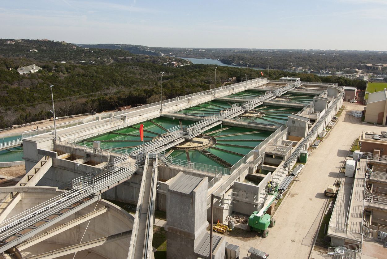 Austin's Ullrich water treatment plant off of Westlake Drive in west Austin on March 2, 2005.  Bob Daemmrich for The Texas Tribune