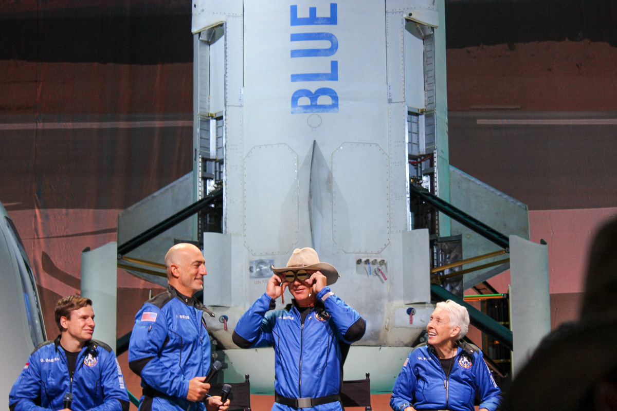 Jeff Bezos and the New Shepard crew brought Amelia Earhart's goggles with them to space during July 20 flight. (VHA-Photo/LM)